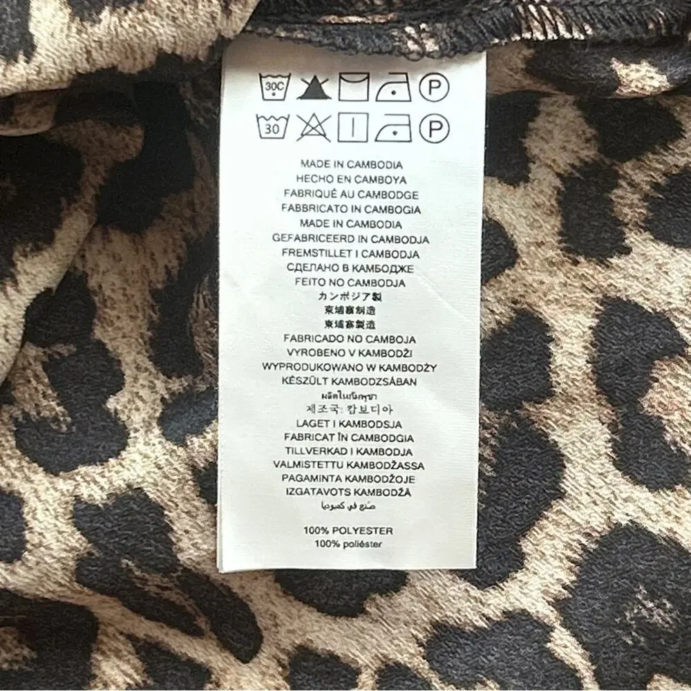 Michael Kors Leopard Animal Print Top Womens L Zip Up Blouse Lightweight Luxury